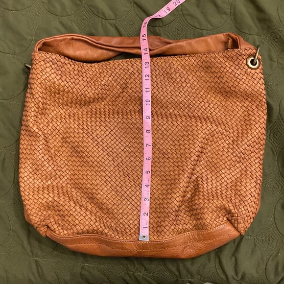 Beautiful Custom Italian Leather Bag - Picture 7 of 8